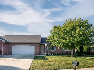 3516 Cattail Cv, Pekin, IL