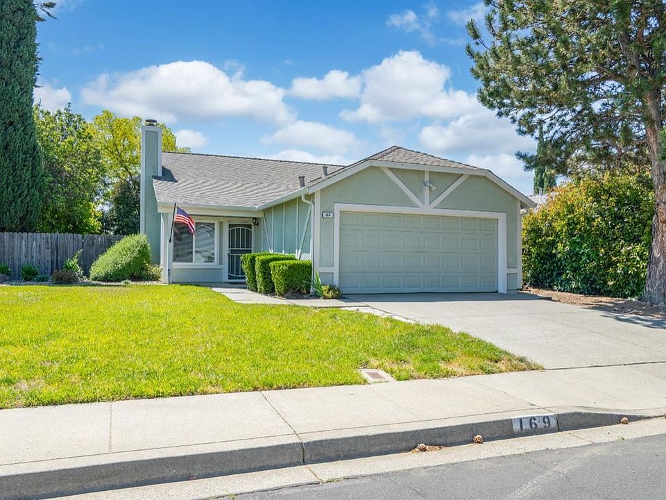 1st image of 169 Persimmon Circle