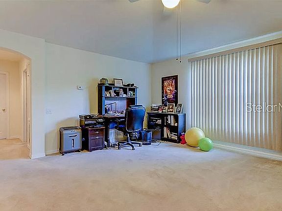 5th image of 4232 Bismarck Palm Dr