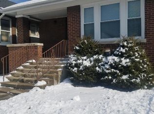 5749 S Troy St, Chicago, IL 60629