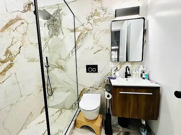 661 Hancock St #1B — Photo 15