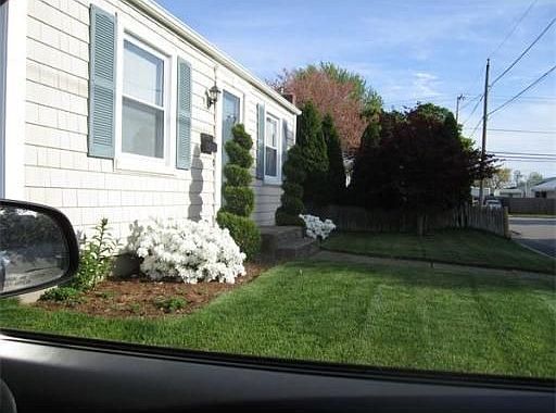 5th image of 158 Lincoln Ave