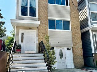 307 9th St #2, Union City, NJ 07087