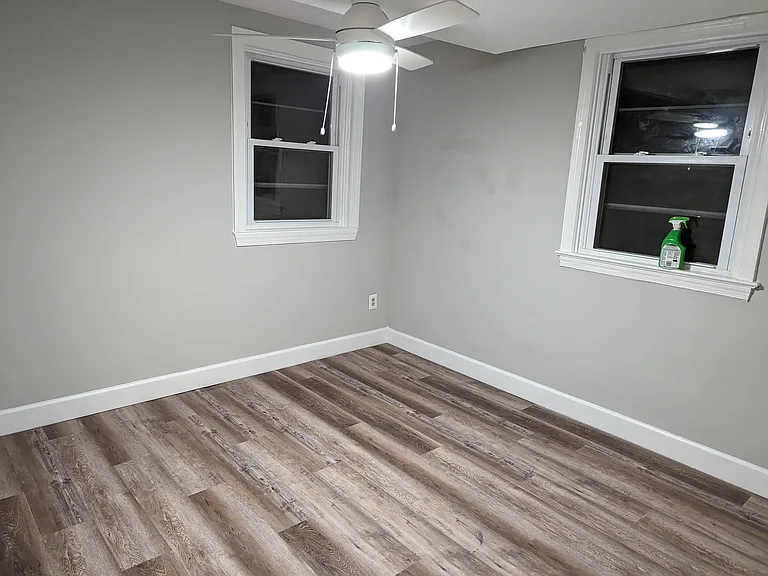 516 Thayer Ave #2 — Photo 9