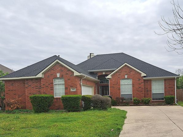 808 Snapdragon Ln