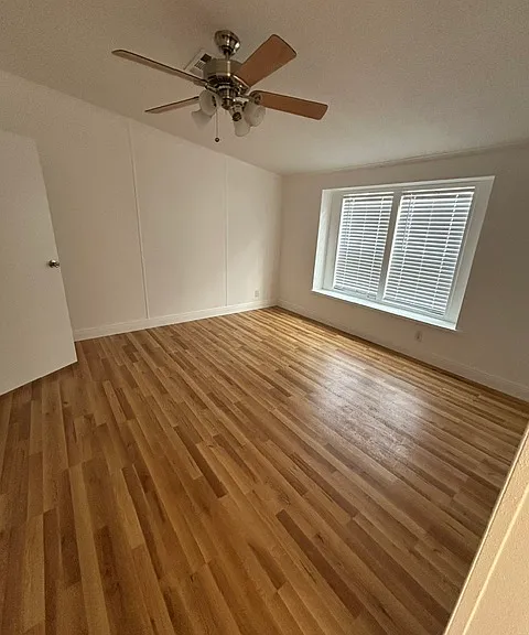 36427 Eunice Dr — Photo 8