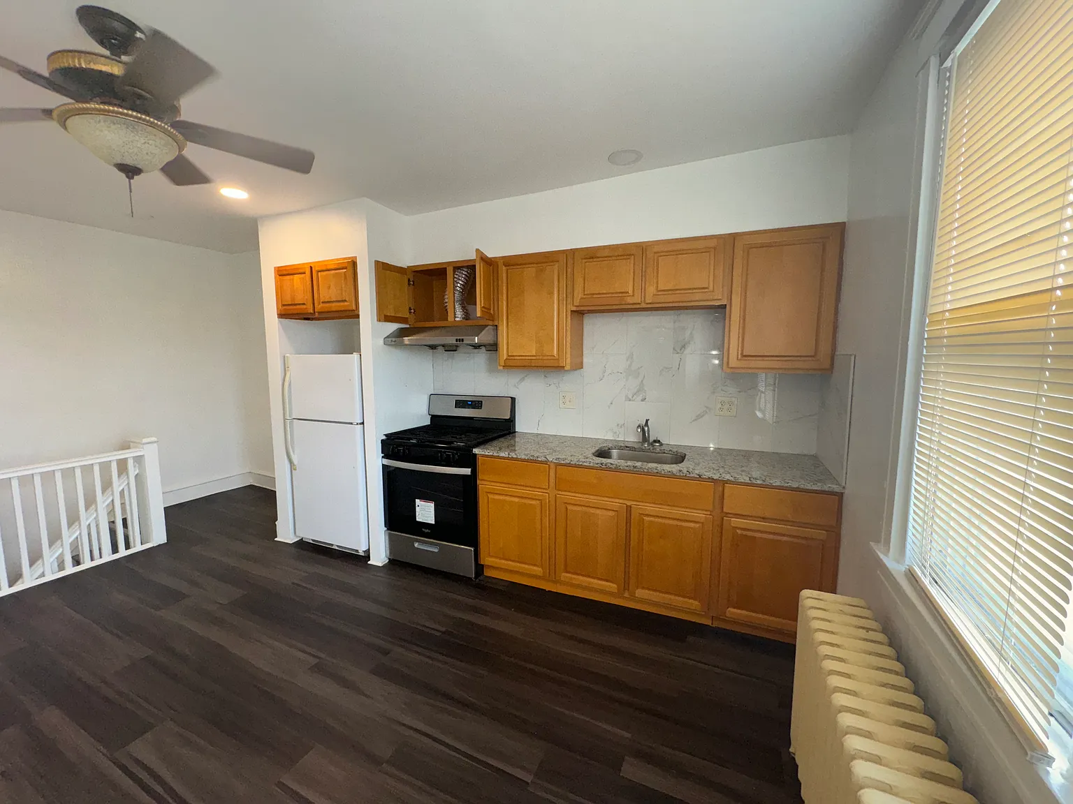 3 bed, 815 sqft, $1,500 — Photo 4