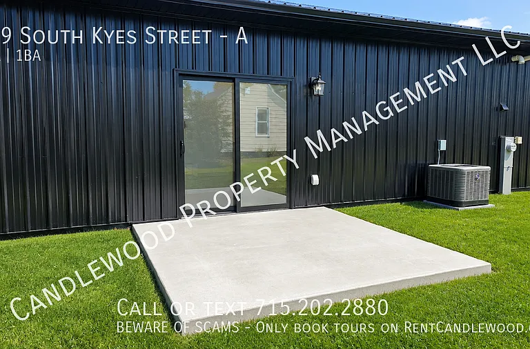 309 Kyes St #A — Photo 12