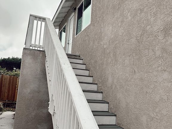 5th image of 1817 Drescher St #A