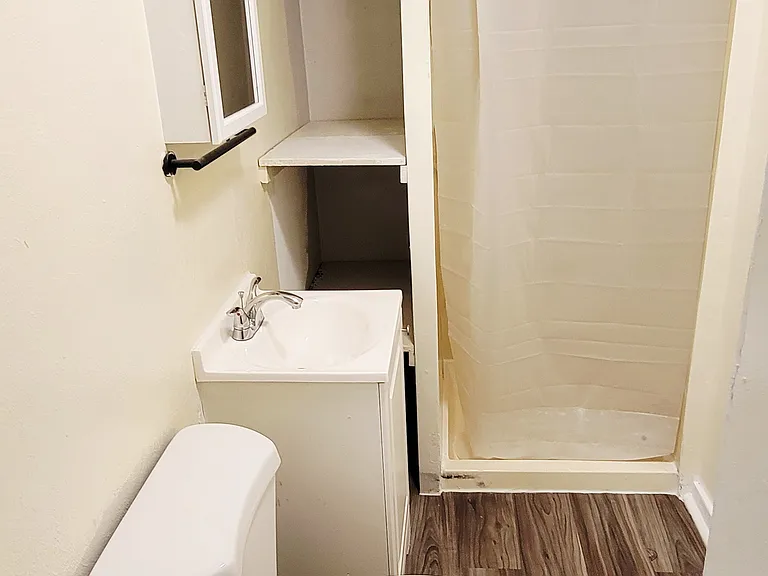 3443 Clearview Ave #2 — Photo 15