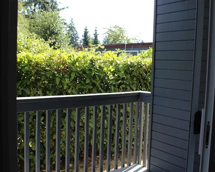 445 SW 156th St — Photo 84