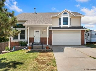 5630 Red Blf, Cheyenne, WY 82009