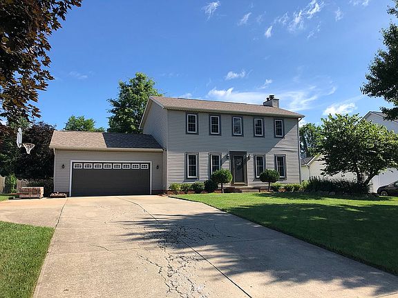 2nd image of 172 Aspen Dr