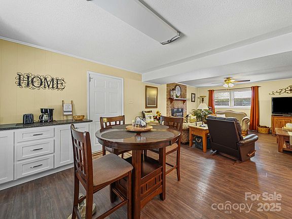 4th image of 606 Brookgreen Dr