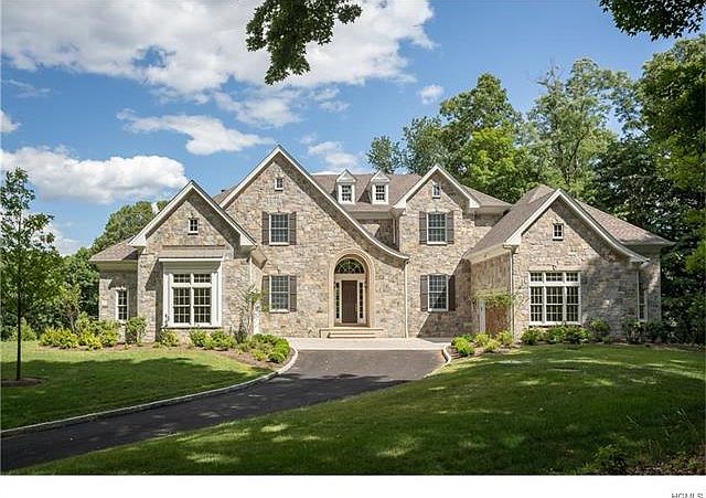 1st image of 210 Wilson Park Dr #5