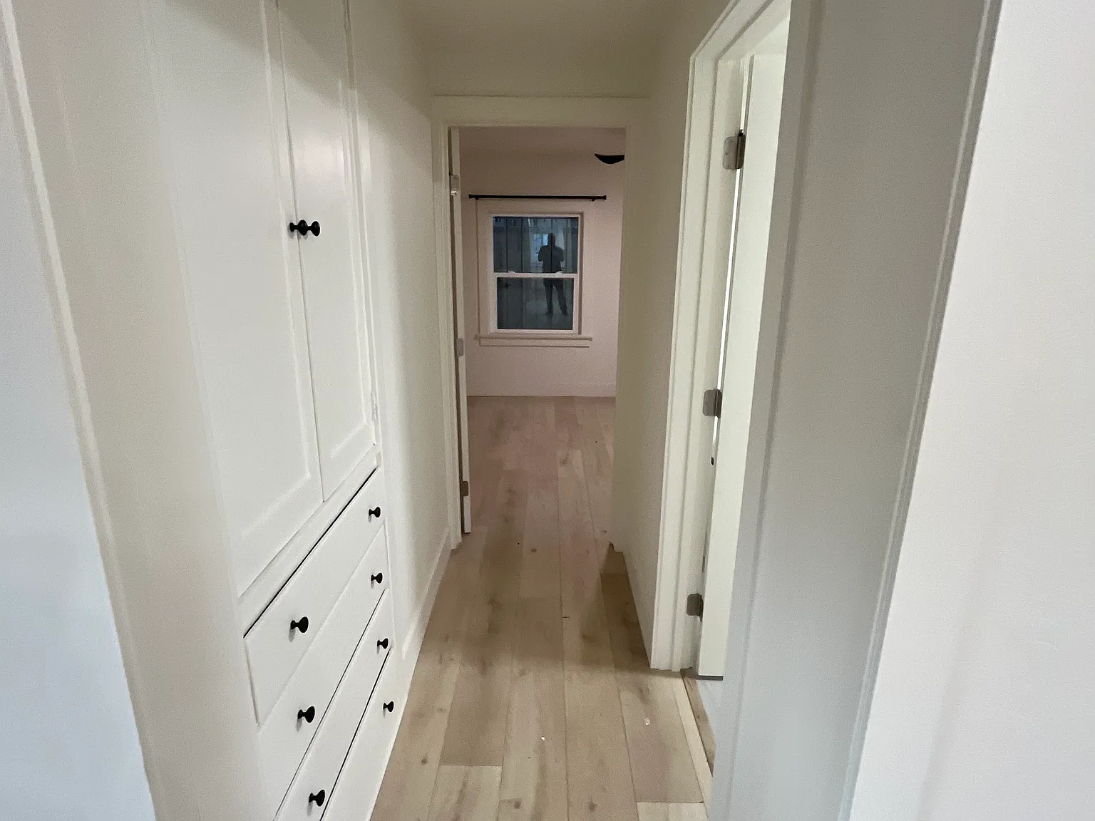 1 bed, 550 sqft, $2,095 — Photo 2