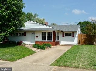 65 Mercer Dr, Newark, DE 19713