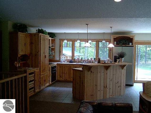 3rd image of 5367 SE Torch Lake Dr