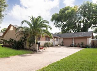 9211 Benning Dr, Houston, TX 77031