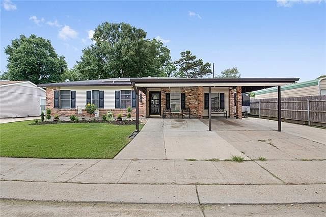 1st image of 344 Fairview Dr