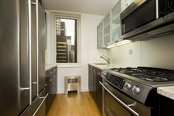 Sold by Modlin Group | media 8