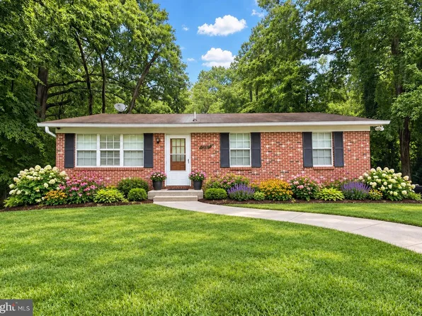 6417 Brookeside Ct, Chesapeake Beach, MD 20732