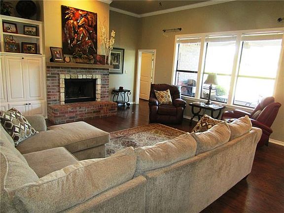 4th image of 117 Bowie Dr