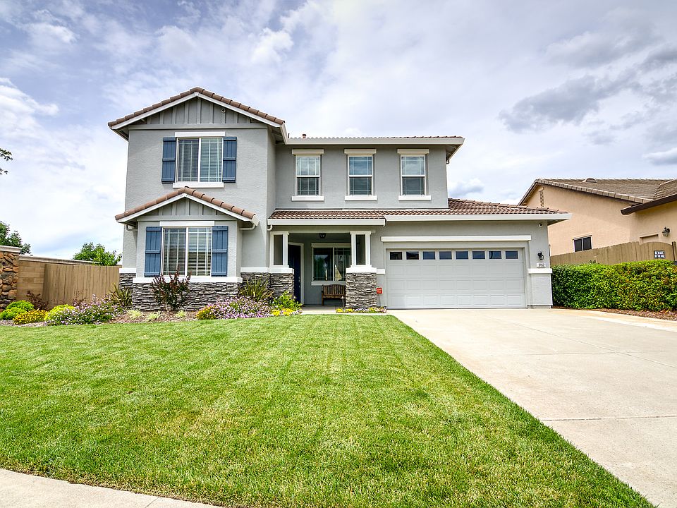 1st image of 3152 Grasmere Cir