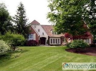 1233 Vaughan Rd, Bloomfield Hills, MI 48304