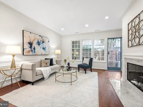 204 Justice Ct NE #40, Washington, DC 20002
