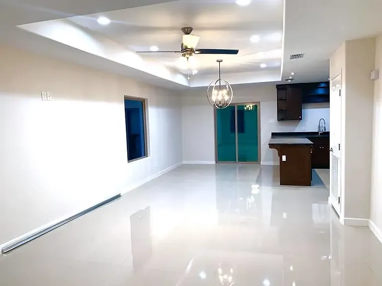 1606 Bilbao Dr — Photo 4