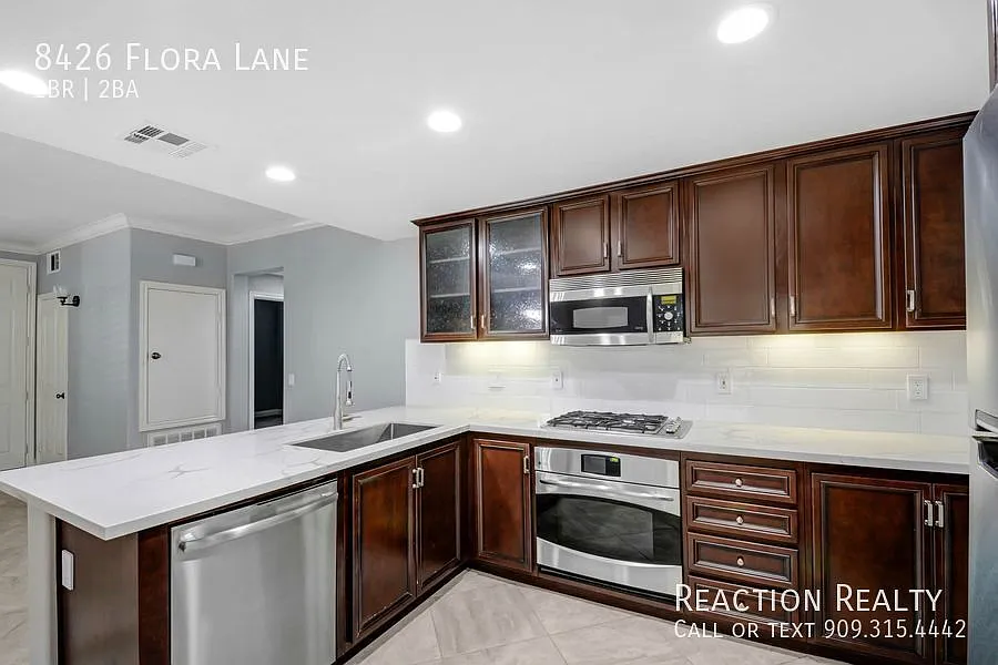 Coming Soon! Your Perfect 2 Bedroom, 2 Bathroom, Chino Hills Condominium for Lease! — Photo 3