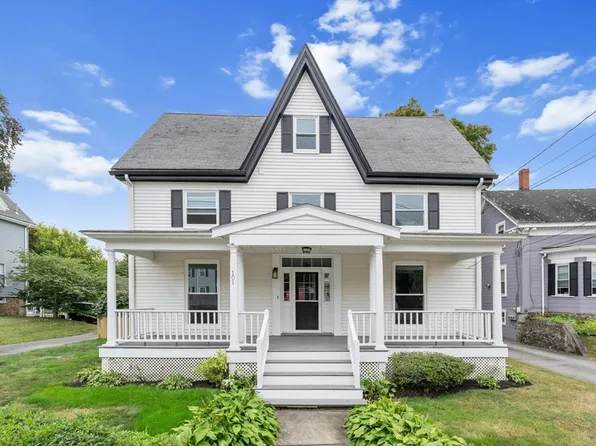 101 Montvale Ave, Woburn, MA 01801