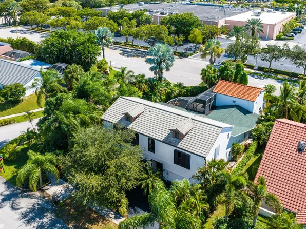 7134 San Sebastian Drive, Boca Raton, FL 33433