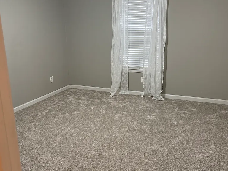 3505 Savannah Park Ln — Photo 9