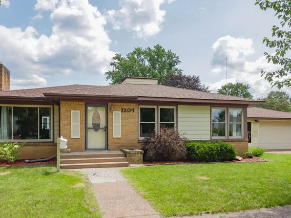 1207 Agnes St, Eau Claire, WI 54701