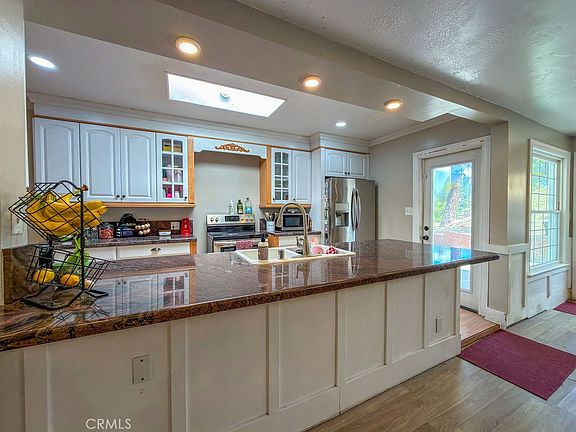 4th image of 34860 Lancaster Rd
