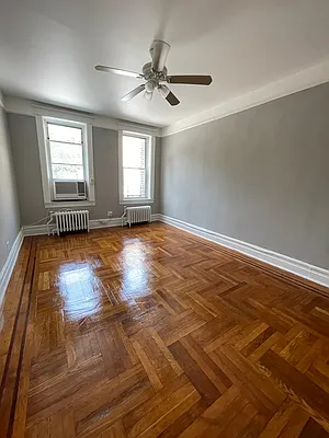 Rented by Giaps Realty Group LLC | media 1