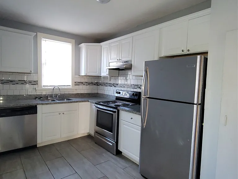 3179 Norman Bridge Rd #4 — Photo 3