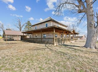 601 4th St, Groom, TX 79039