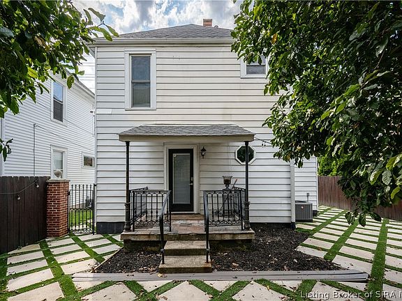 4th image of 308 E 9th Street