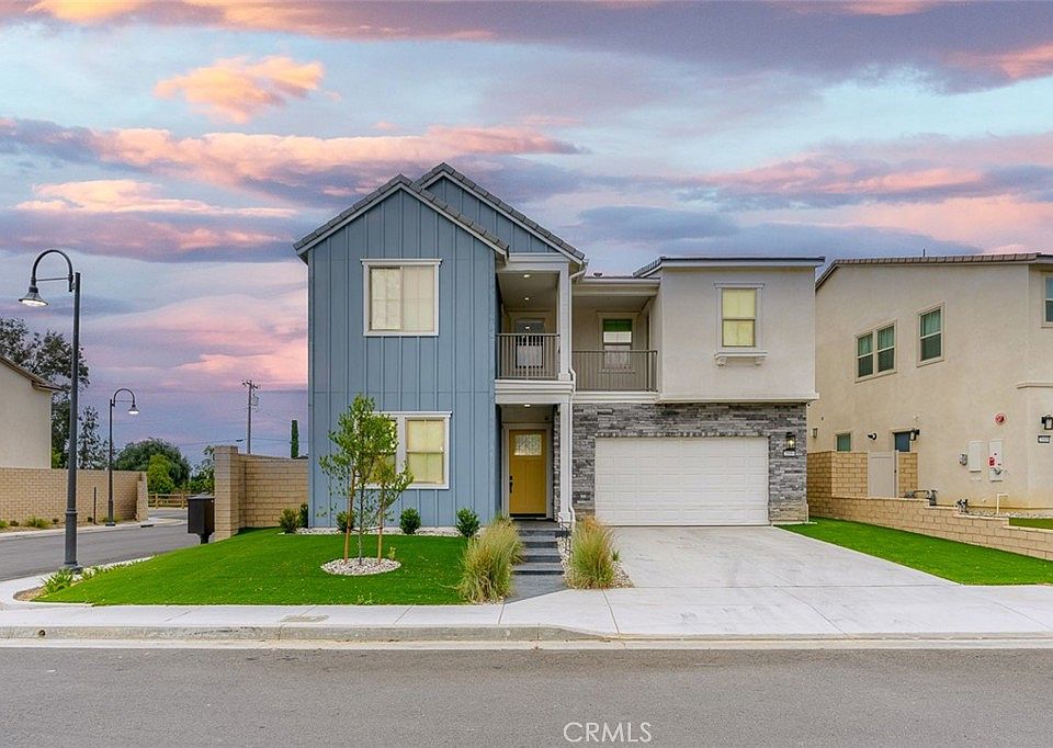 1st image of 21604 Canyon Cv