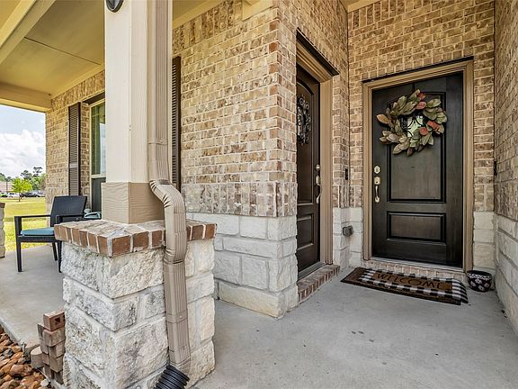 4th image of 32618 Twilight Gable Ct