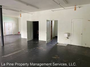 76469 Pine St #76471, Oakridge, OR 97463
