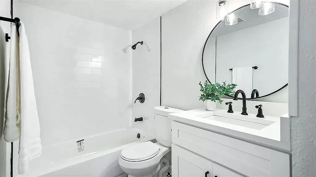 3 bed, 1501 sqft, $2,399 — Photo 3