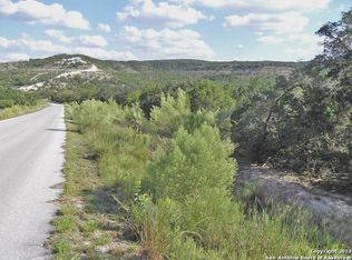 956 Moonlight Dr, Canyon Lake, TX 78133