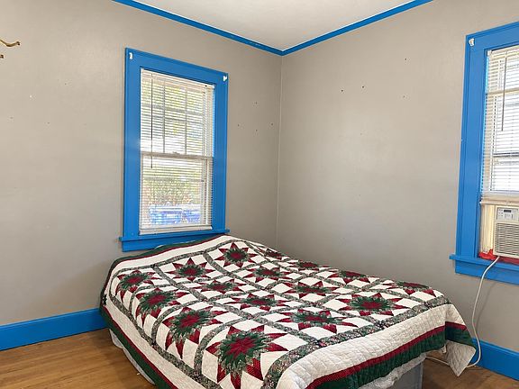5th image of 547 N Walnut St