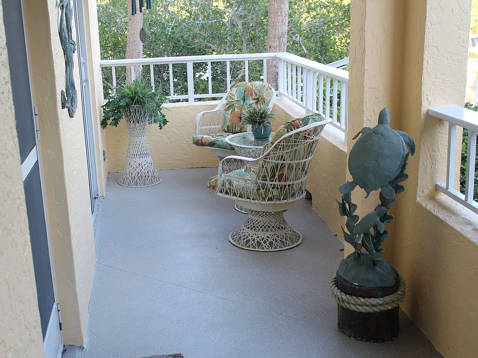 Entrance  PHONE 941-475-6470