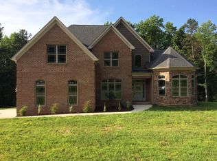 144 Albany Dr, Mooresville, NC 28115