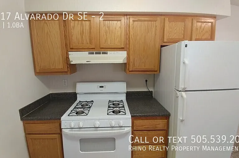 1017 Alvarado Dr SE #2 — Photo 6